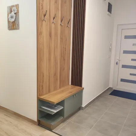 Shine 2 Apartmán