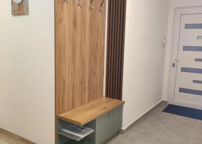 Shine 2 Apartman